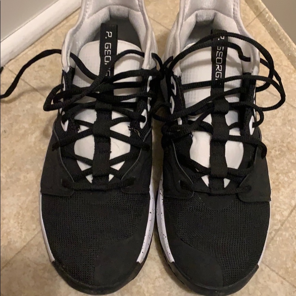 Men’s shoe